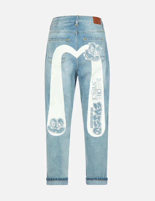 women's denim jeans for a flattering silhouetteGraffiti Daruma Daicock Print Denim Taper Jeans