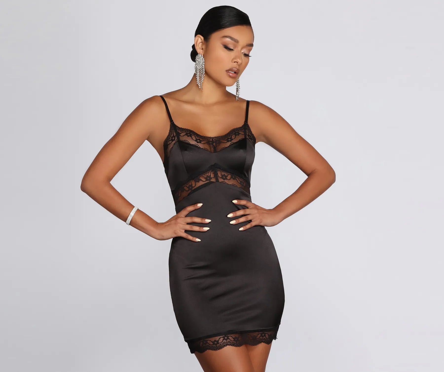 romantic Mimi dresses for datesEffortlessly Sexy Mini Dress