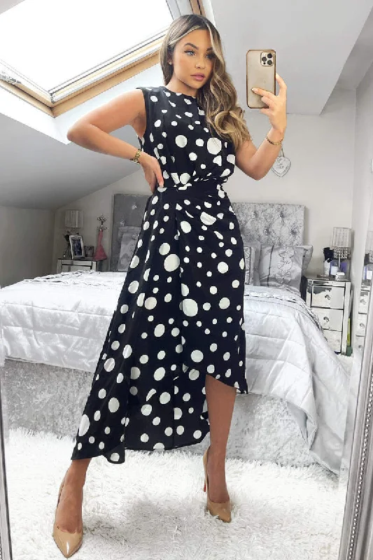 lined midi dressesVera Black and White Polka Dot Gathered Midi Dress