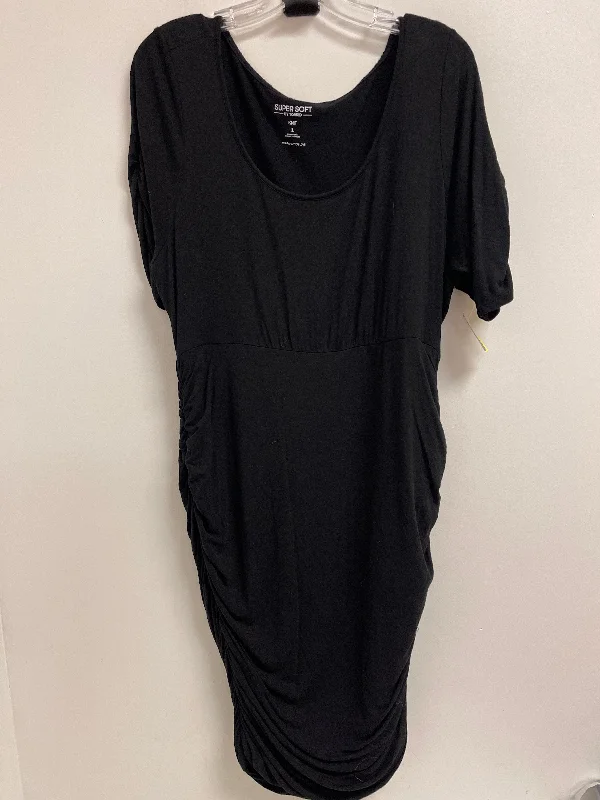 women's minimalist dressesDress Casual Short By Torrid In Black, Size: 1x