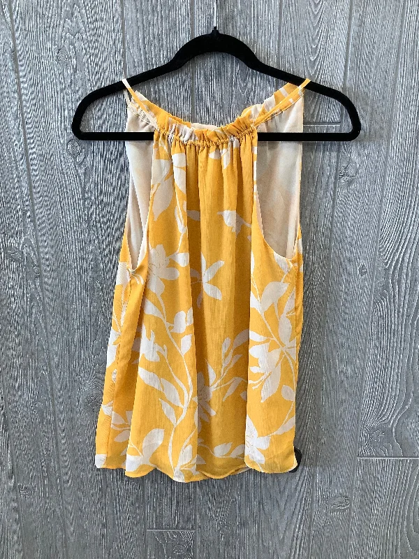 women's tops for those who want to stay on top of the latest fashion trends and wear pieces that are both stylish and on-trendYellow Top Sleeveless Ophelia Roe, Size M